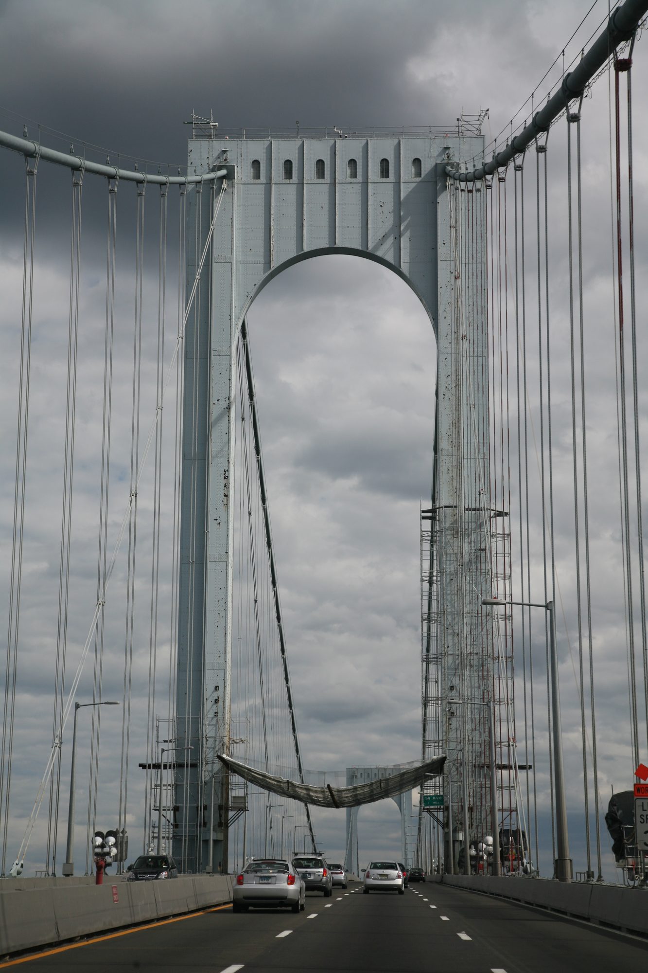Bronx-Whitestone Bridge crossing the East River, seen from Whitestone, Queens